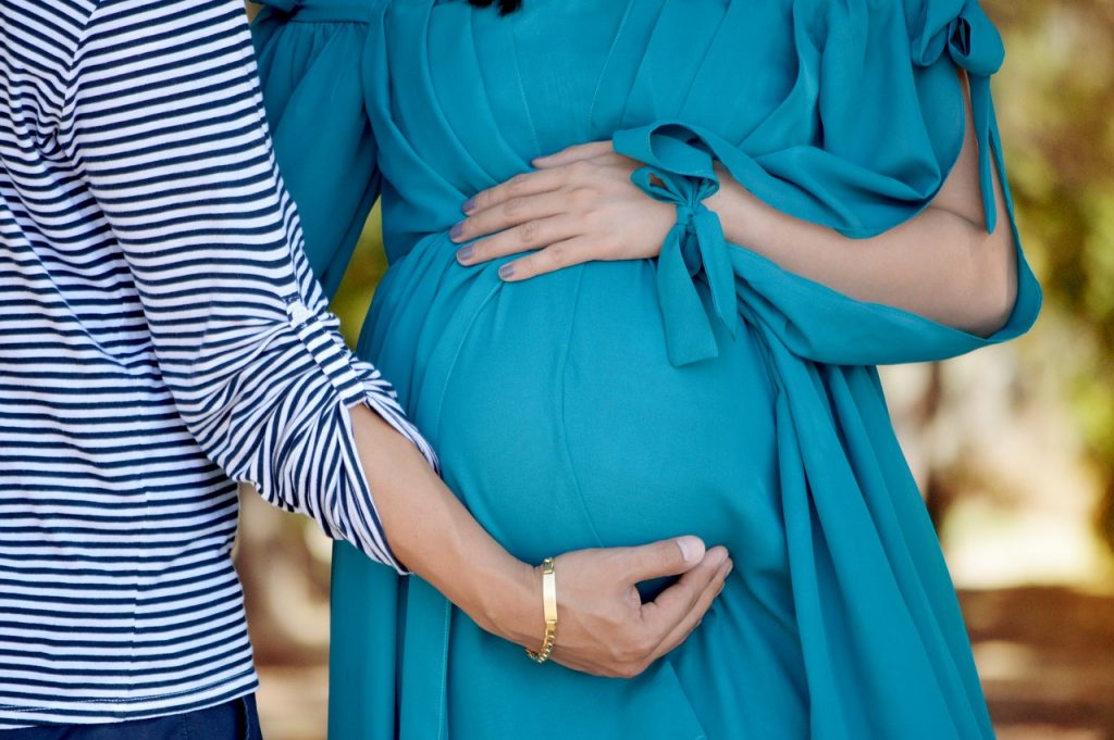 How to Stay Stress-Free During Early Pregnancy